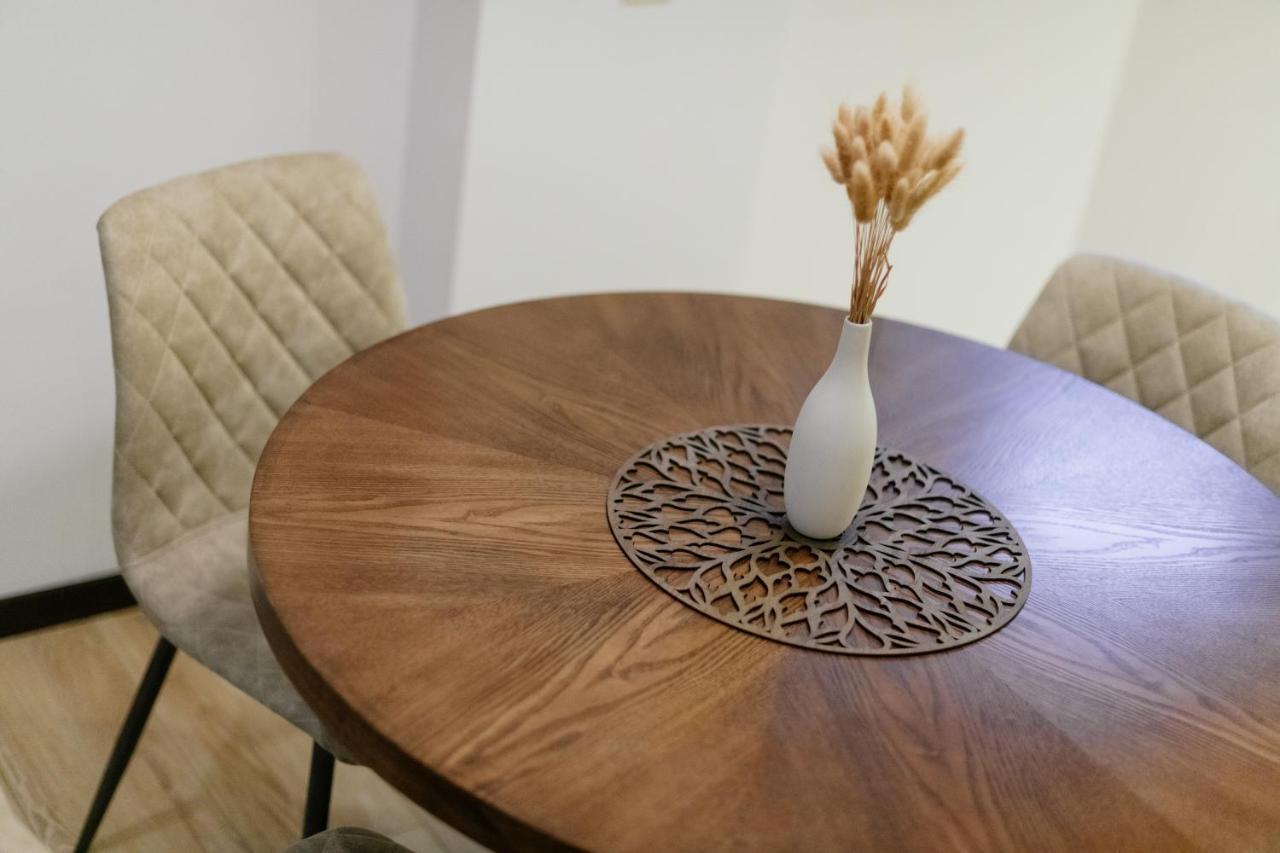 Riga Premium Apartments - Ground Floor With Separate Entrance Kültér fotó